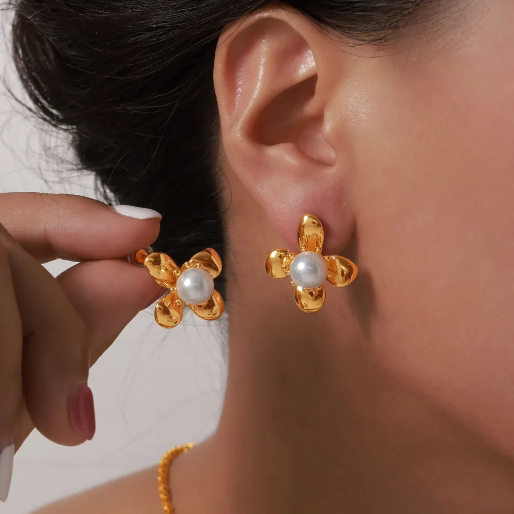 Synthetic Pearl & Titanium Steel Flower Earrings – Pair, 2.2 cm