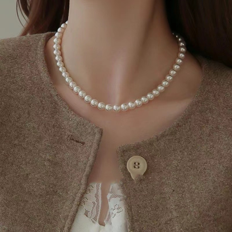 Mother-of-Pearl Necklace with 925 Sterling Silver Details