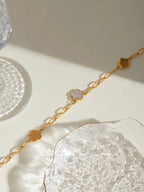 The Mother-of-Pearl Bloom Necklace