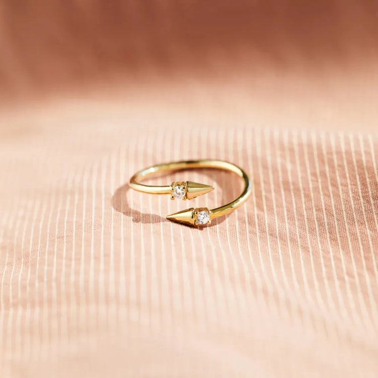 Zircon Bypass Ring in 925 Sterling Silver – Gold Tone