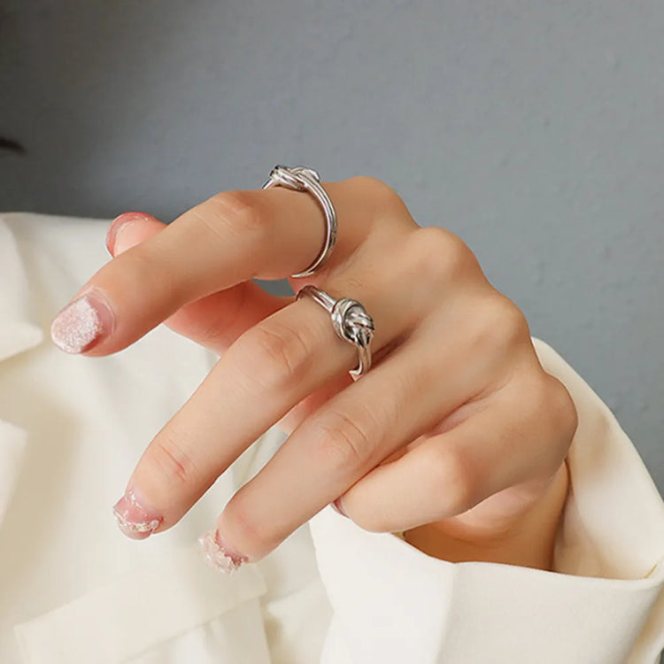 Titanium Steel Knot Ring – Silver or Gold Tone