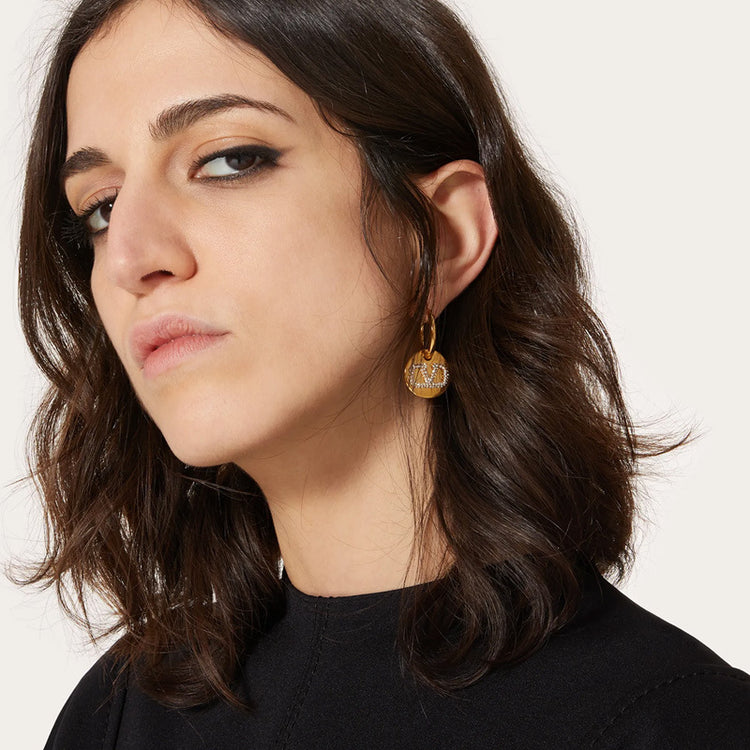 V-Shaped Copper Stud Earrings – Gold Tone