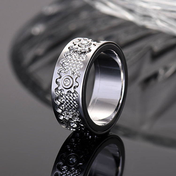 Vintage-Inspired Gear-Pattern Copper Ring – Multiple Finishes