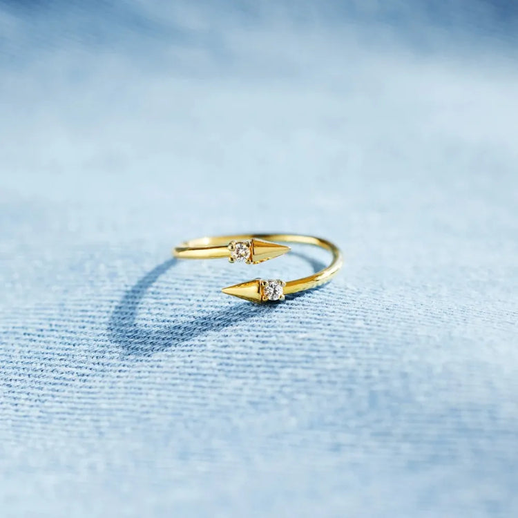 Zircon Bypass Ring in 925 Sterling Silver – Gold Tone