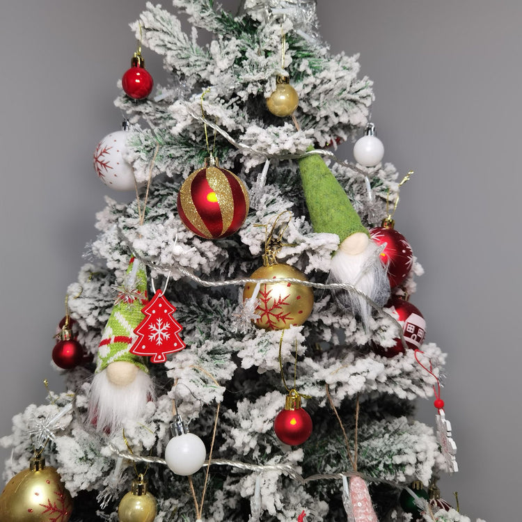 Mini Christmas Gnome Decorations – 5-Piece Set