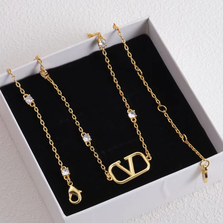 V-Letter Rhinestone Necklace – Gold Tone