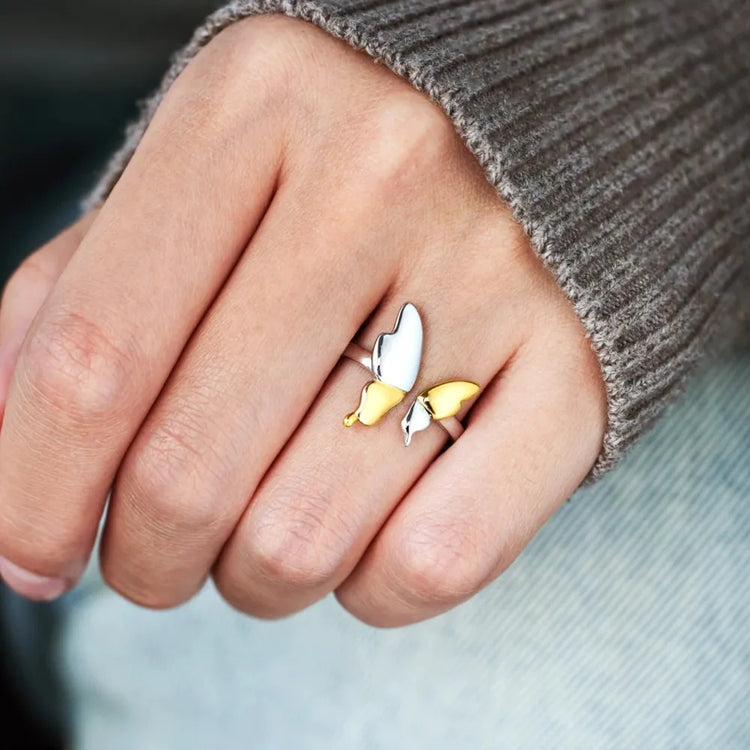 Adjustable Butterfly Ring in 925 Sterling Silver – Gold Tone