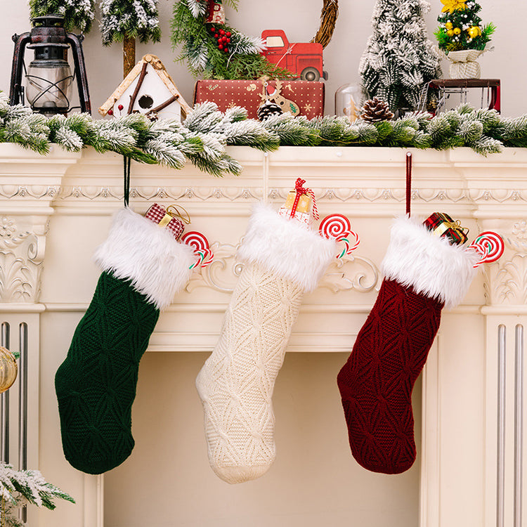 Classic Knitted Christmas Stocking – 43 cm