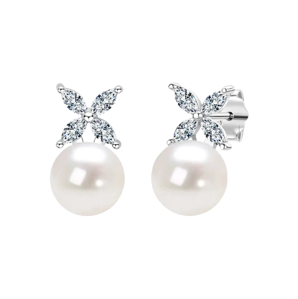 Four-Leaf Clover Freshwater Pearl Earrings in 925 Sterling Silver